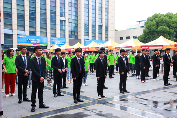南京新華第十八屆校園人才交流會(huì)暨2019年創(chuàng)就業(yè)宣傳周啟動(dòng)儀式正式啟幕！