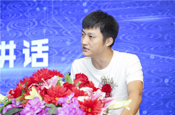 熱烈祝賀電子商務(wù)（全網(wǎng)新媒體)<a href=http://njxh.cn target=_blank class=infotextkey>專業(yè)</a>升級發(fā)布會暨新華淘寶大學(xué)青橙計(jì)劃啟動儀式圓滿落幕！