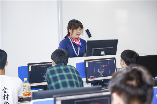 女生學(xué)<a href=http://njxh.cn target=_blank class=infotextkey>專業(yè)</a>學(xué)什么好？