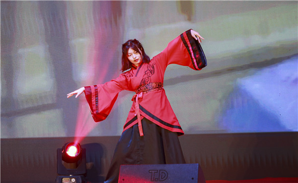 南京新華2019年新生開學(xué)典禮暨CEAC獎學(xué)金頒獎盛典隆重舉行！