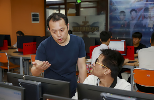 如何看待電商<a href=http://njxh.cn target=_blank class=infotextkey>專業(yè)</a>的發(fā)展前景？