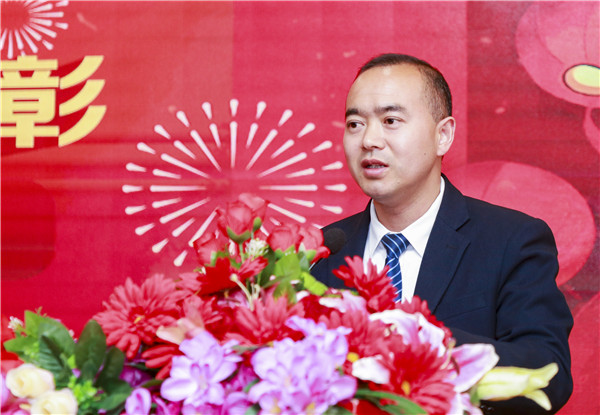2020春季教學(xué)質(zhì)量月總結(jié)表彰暨教學(xué)研發(fā)部署大會(huì)隆重舉行！