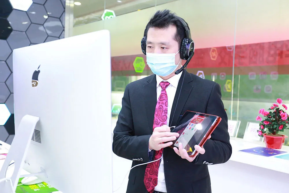人人出彩 技能強國，新華邀你體驗工匠精神