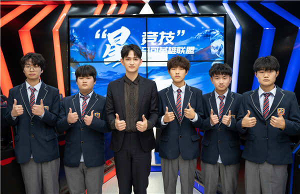 馬可來新華重拾校園生活，青春“競”是精彩！