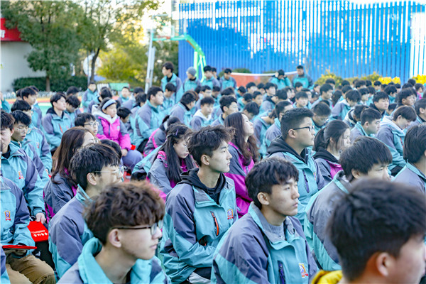 知行合一，榜樣力量 —南京新華2021年度學(xué)生工作總結(jié)暨表彰大會圓滿落幕！