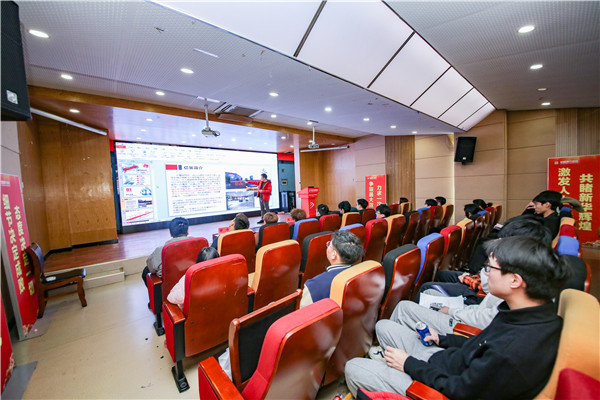 企業(yè)大咖進校園|拓寬就業(yè)渠道，搭建就業(yè)橋梁