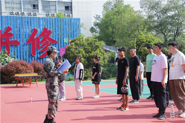 青春飛揚(yáng) 逐夢(mèng)啟航|南京新華2022春季素質(zhì)拓展周開始啦！