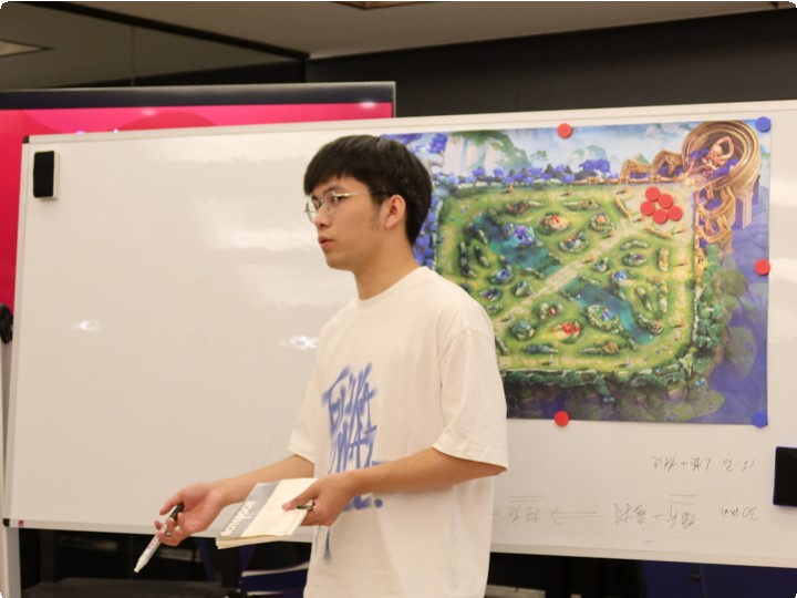 “玩轉熱愛，競無止境”|新華互聯(lián)網(wǎng)科技2022電競青訓營正式開營！