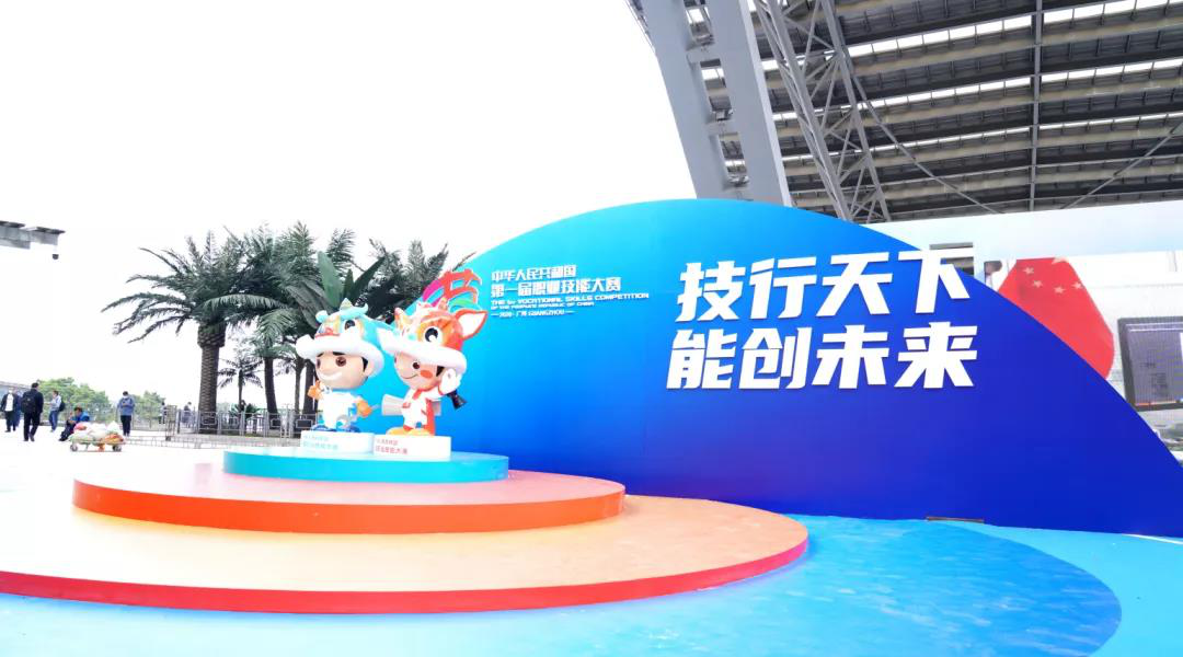 兩會速遞 | 暖心，讓每個孩子都有人生出彩的機會！